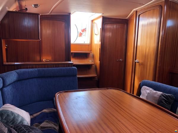 Bavaria 38