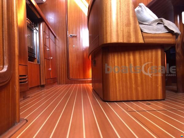 Bavaria 38