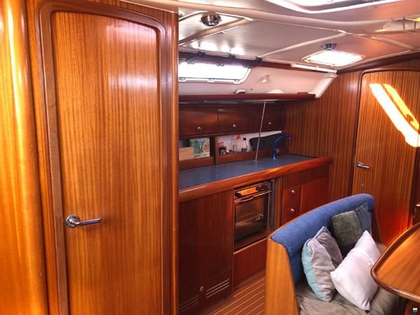 Bavaria 38