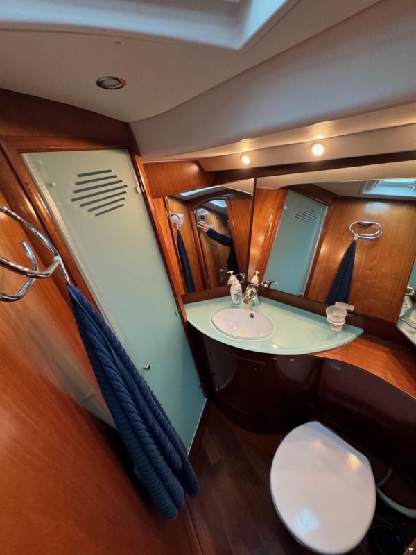 Beneteau 57