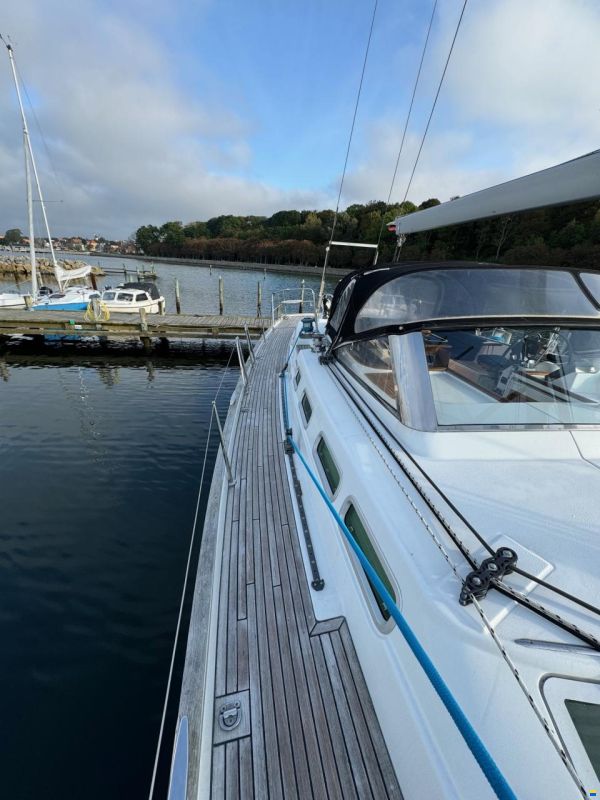 Beneteau 57