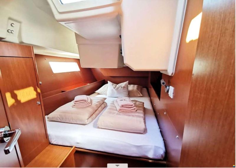 Beneteau Oceanis 41.1