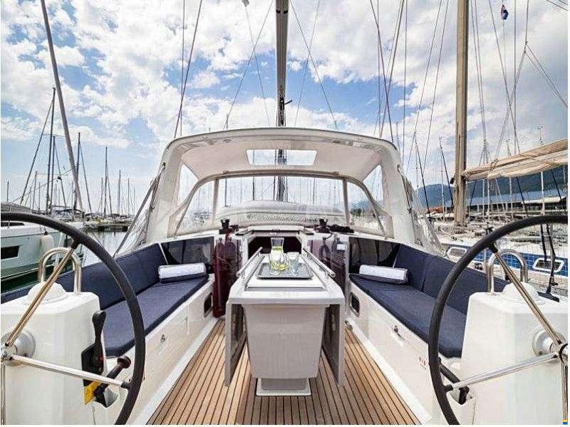 Beneteau Oceanis 41.1