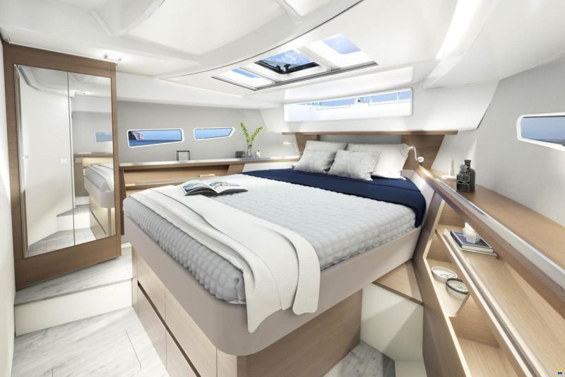 Sealine C335