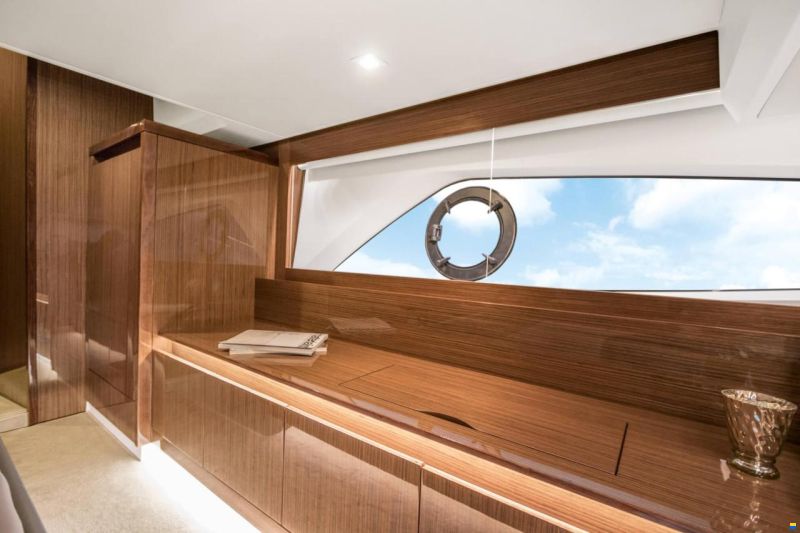 Sealine C430