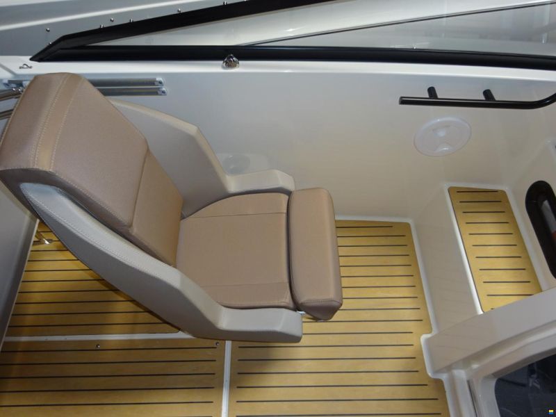 Quicksilver Activ 605 Cruiser