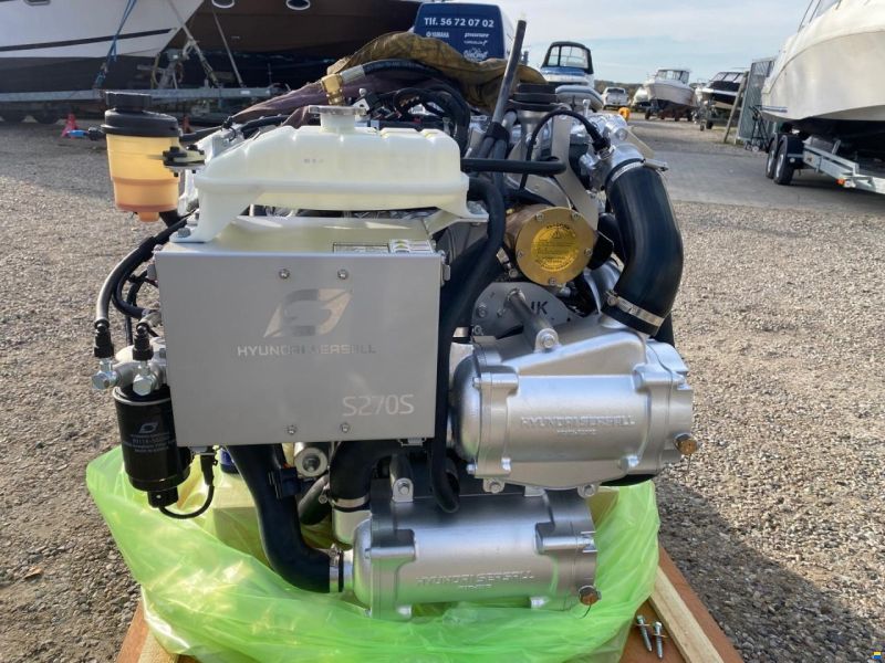 Hyundai Seasall 270S