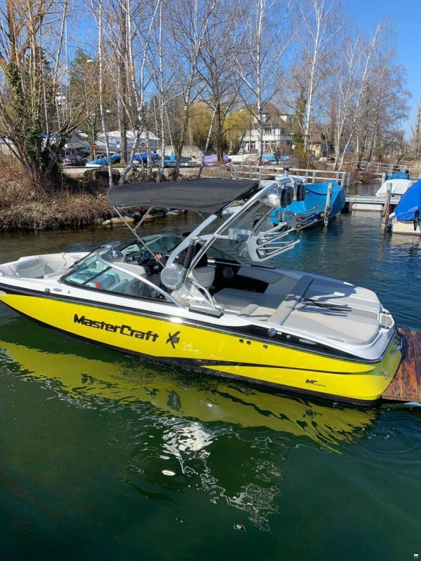 MasterCraft X2