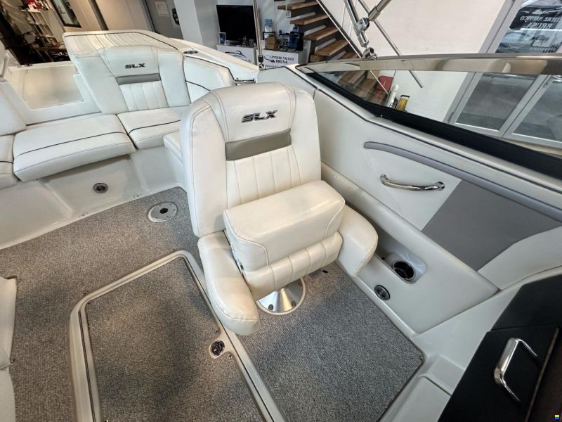 Sea Ray 250 SLX