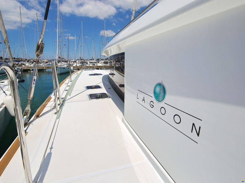 Lagoon 450 F