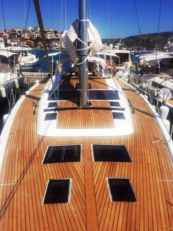 Dufour 560 GRAND LARGE