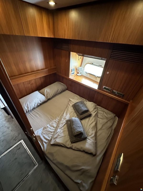 Sunseeker Predator 74