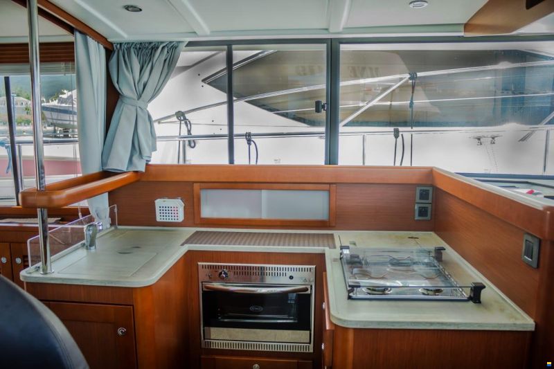 Beneteau Swift Trawler 44