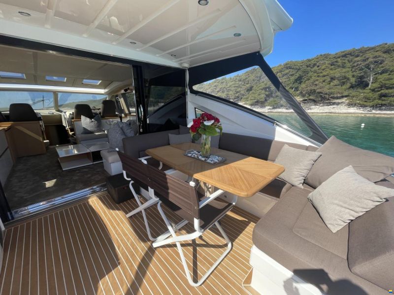 Princess V 70