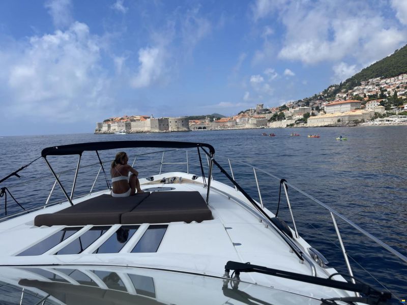 Princess V 70