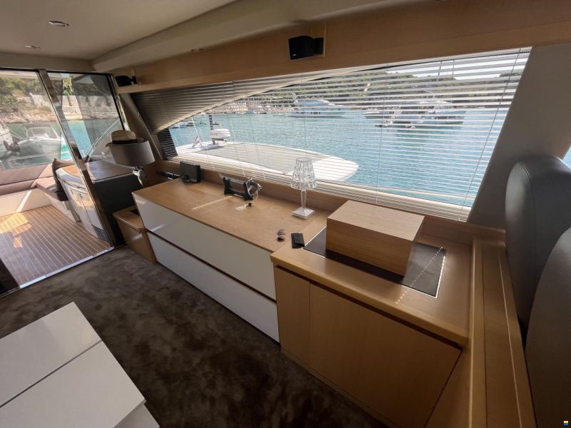 Princess V 70