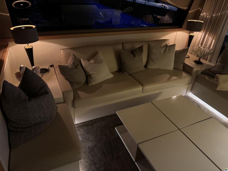Princess V 70