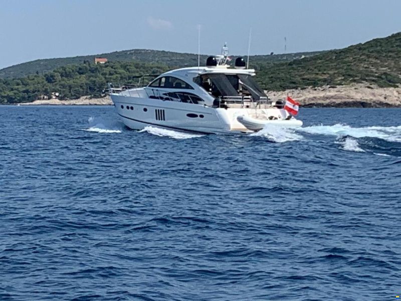 Princess V 70
