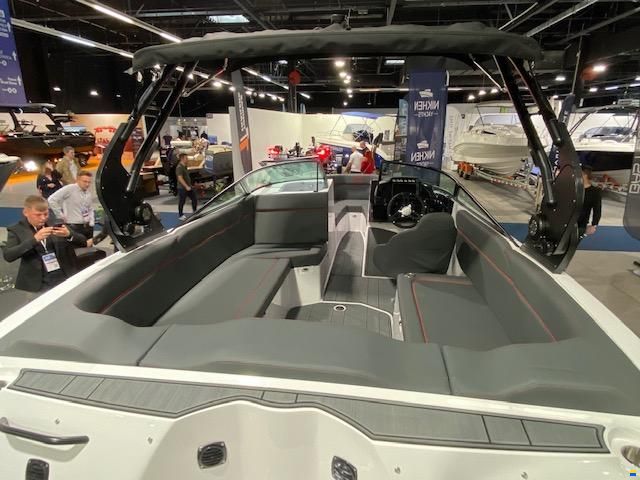 Nikhen Cortina 620 Sport Bowrider