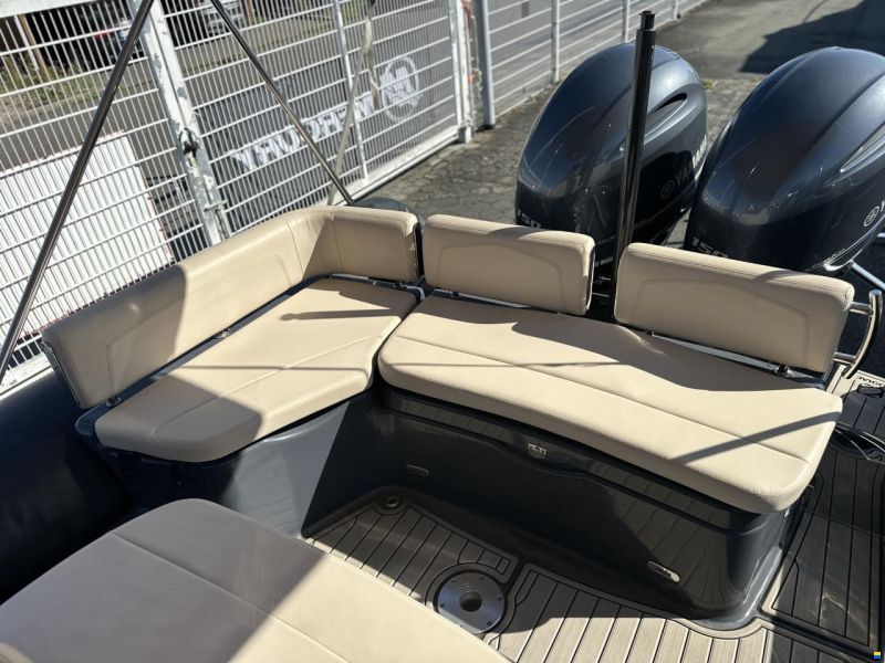 Zodiac N-ZO 700 Cabin