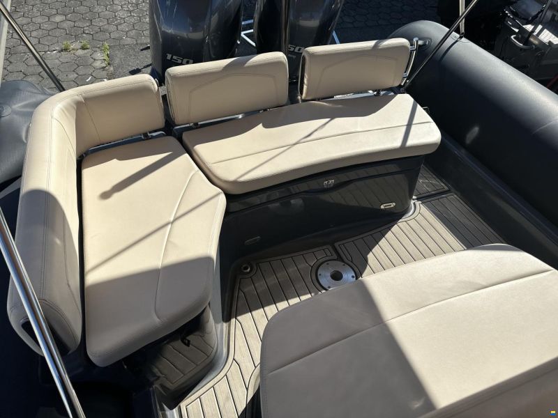 Zodiac N-ZO 700 Cabin