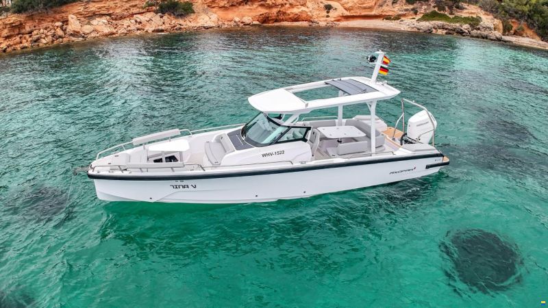 Axopar Yachts 29 Sun Top
