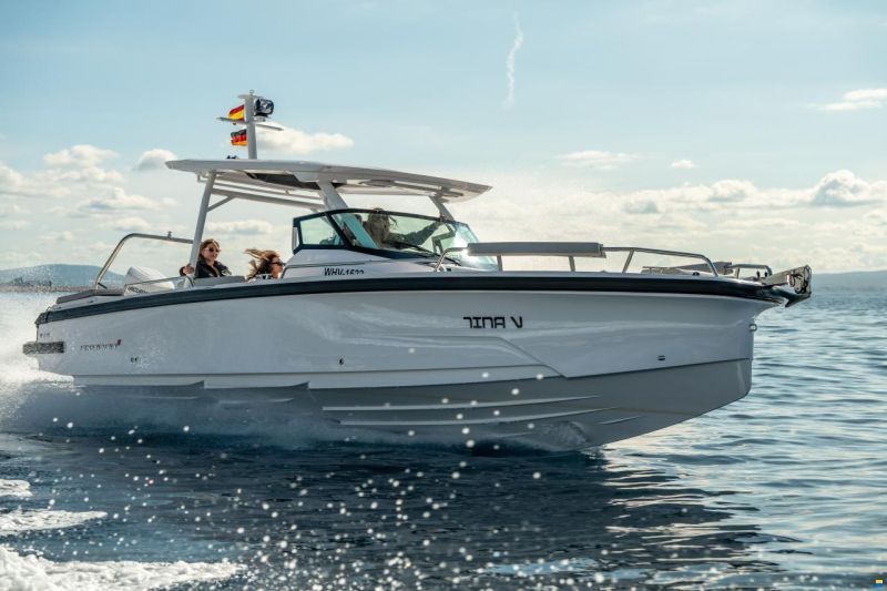 Axopar Yachts 29 Sun Top