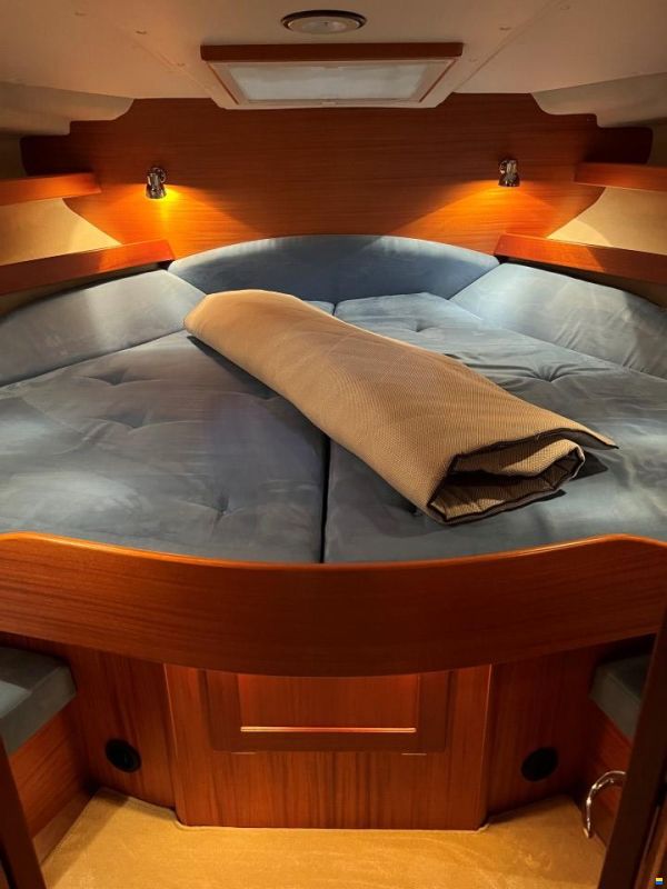 Nord West 390 Flybridge