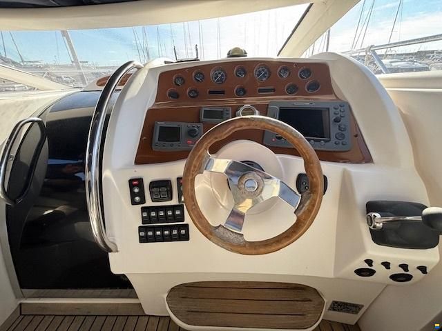 Astondoa 40 open