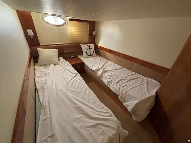 Astondoa 40 open