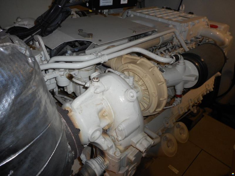 Azimut 68 evolution