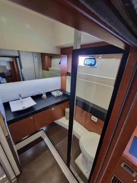 Jeanneau Prestige 550