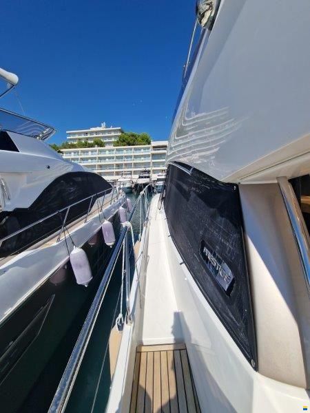 Jeanneau Prestige 550