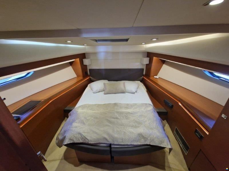 Jeanneau Prestige 550
