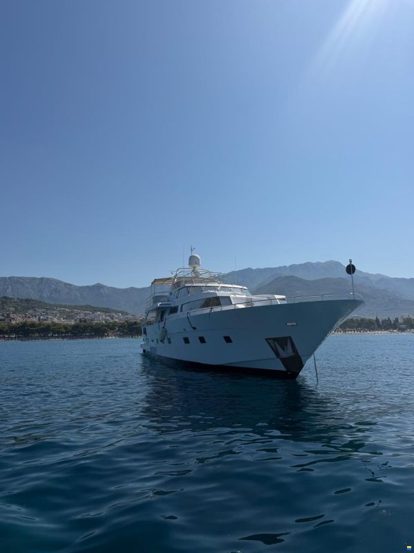 Heesen 83