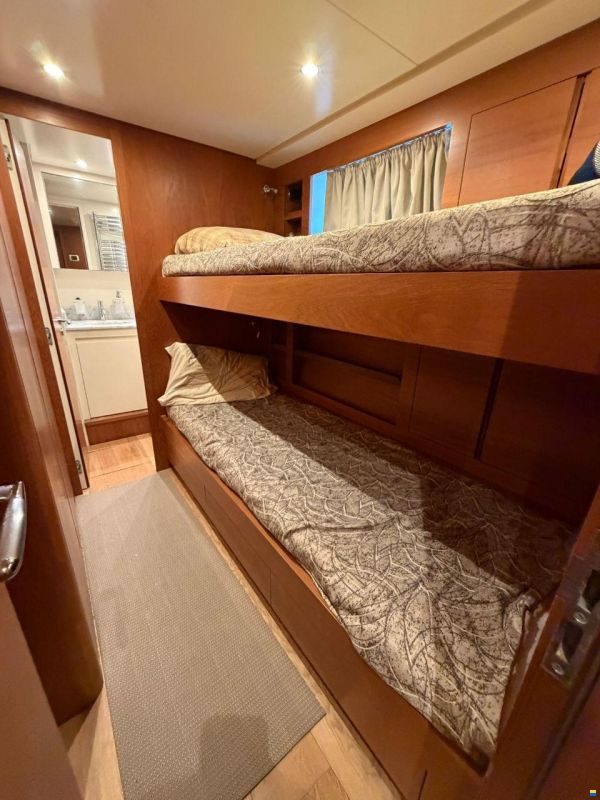 Heesen 83
