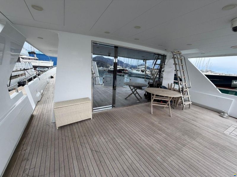 Heesen 83