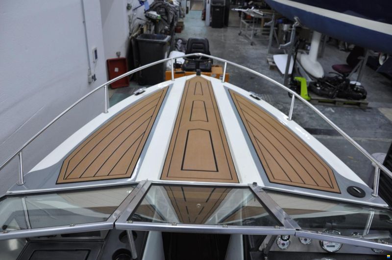 Picton Avanti