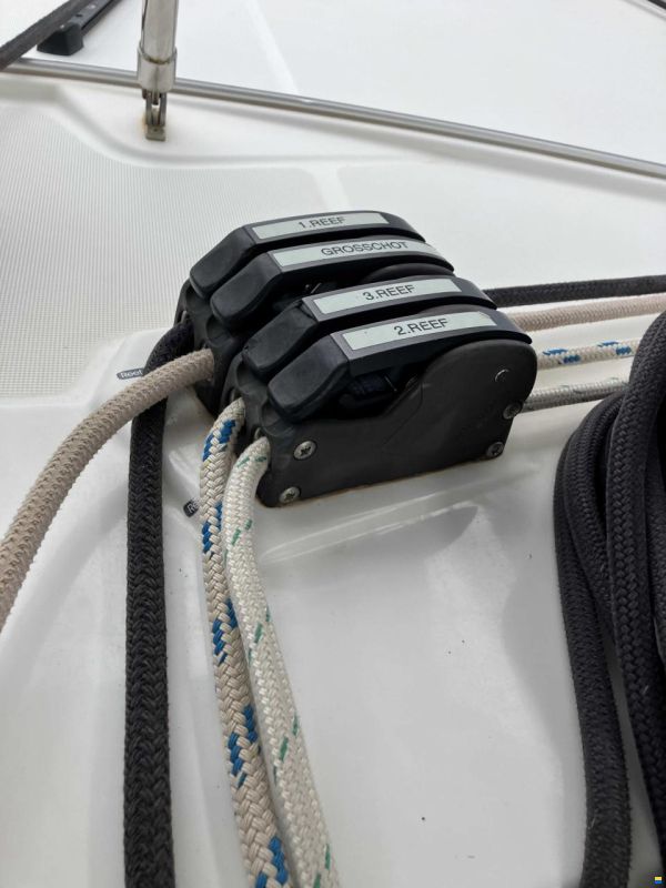 Lagoon 400S2