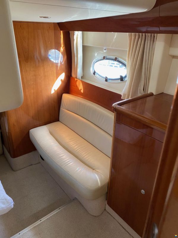 Princess V42