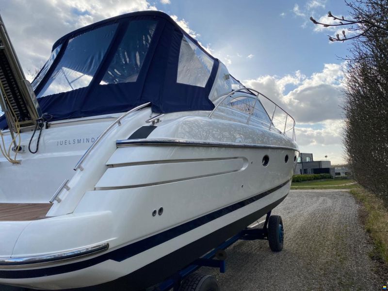 Princess V42