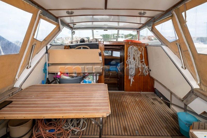 Coronet 33