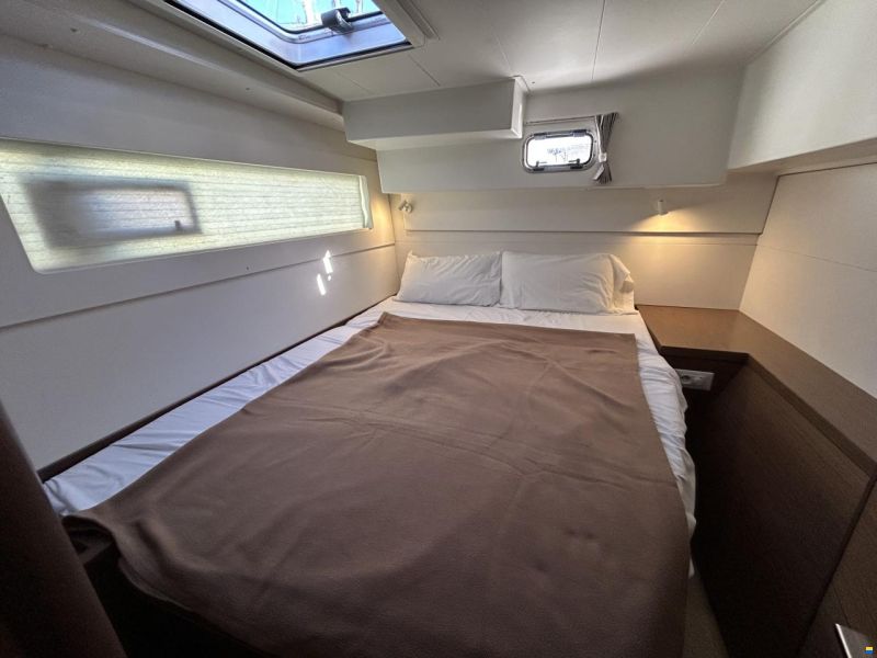 Lagoon 40