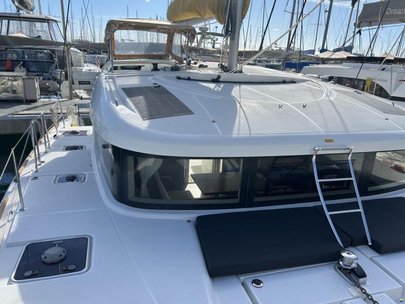 Lagoon 40