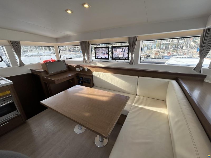 Lagoon 40
