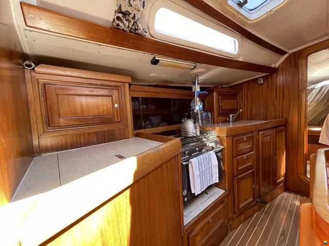 Dufour 38 Classic