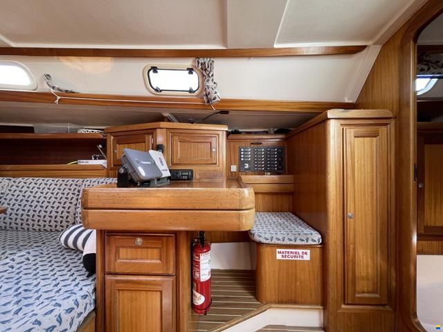Dufour 38 Classic