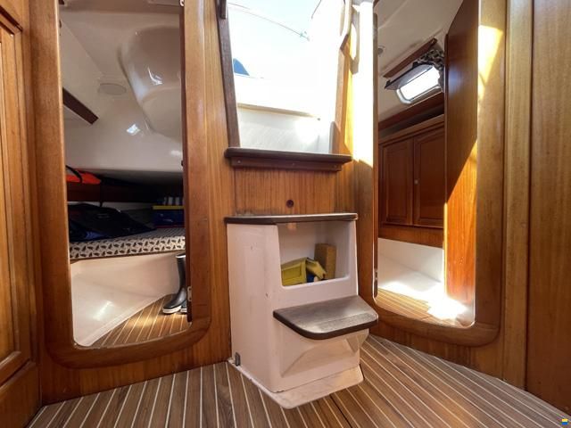 Dufour 38 Classic