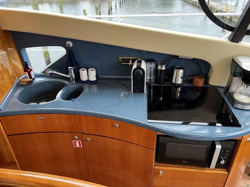 Azimut 55
