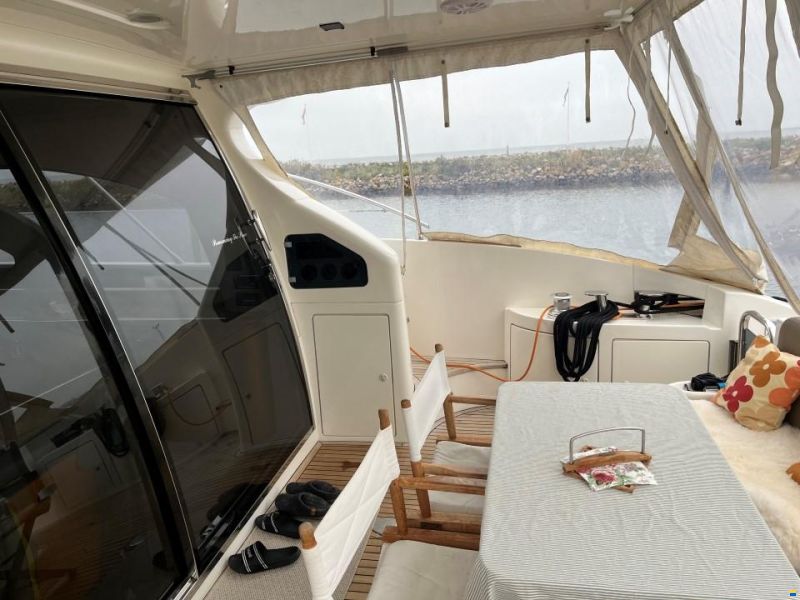 Azimut 55